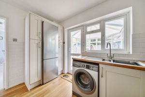 Kitchen - click for photo gallery